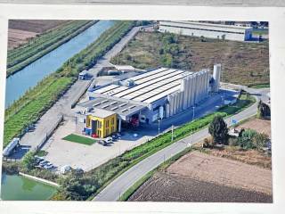 Capannone industriale in affitto a recetto strada strada provinciale biandrate recetto