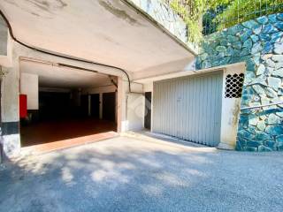 Garage in vendita a genova via gibilrossa, 17