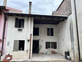 Villa a schiera in vendita a mortegliano vicolo nuovo, 11