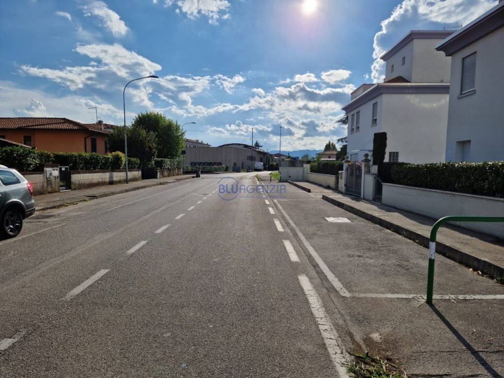 immagine annuncio 2 di 14