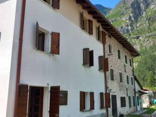 Casa indipendente in vendita a chiusaforte saletto, 1