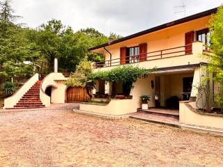 Villa in vendita ad arezzo 