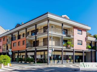 Appartamento in vendita a busto arsizio via cardinale eugenio tosi, 9