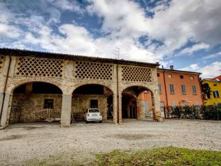 Appartamento in vendita a parma strada fontanini, 3