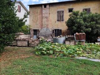 Cascina in vendita a campegine 