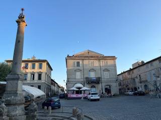 Appartamento in vendita a oriolo romano piazza umberto i