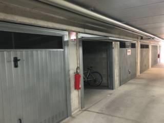 Garage in vendita a stezzano via zanica, 12/c