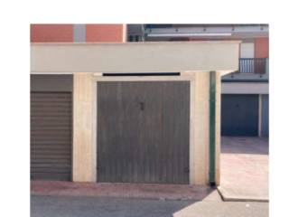 Garage in vendita a margherita di savoia via salvo d'acquisto