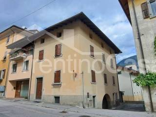 Casa indipendente in vendita a tione di trento via trento, 11