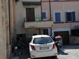 Casa indipendente in in vendita da privato a foligno via sant'abbondio, 17