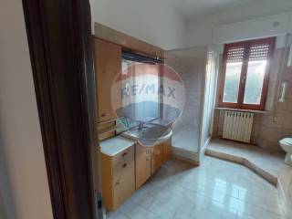 Appartamento in vendita a bastia umbra via venanzio gabriotti, 5