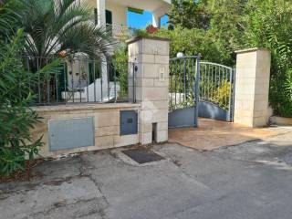 Villa bifamiliare in vendita a gallipoli via delle mimose, 54