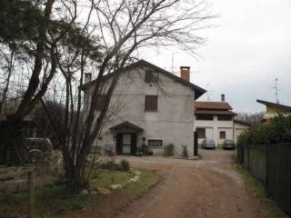 Appartamento in vendita a castelletto sopra ticino via malpensa , 1b