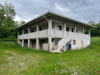 Villa in vendita a ponte nelle alpi 