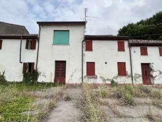 Casa indipendente in vendita a castagnaro via sabbioni