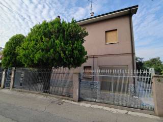 Casa indipendente in in vendita da privato a sassuolo via luciano manara, 1