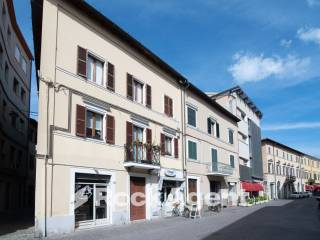 Loft in vendita a pesaro corso xi settembre, 174