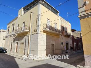 Casa indipendente in vendita a san ferdinando di puglia via ettore fieramosca, 7