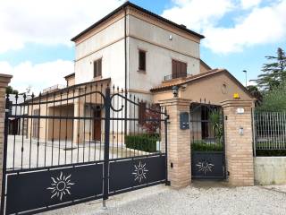 Villa in vendita ad appignano 