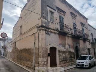 Casa indipendente in vendita ad andria via castromonte