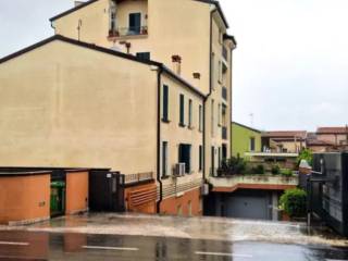 Garage in vendita a badia polesine riviera giacomo matteotti, 281