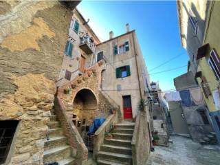 Appartamento all'asta a isola del giglio via della cisterna