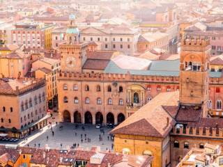 Appartamento in affitto a bologna via de' carbonesi, 11