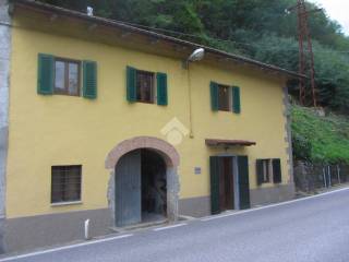 Casa indipendente in vendita a san marcello piteglio via nazionale modenese, 237