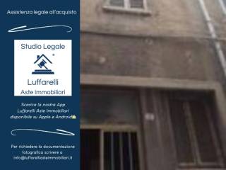 Ufficio all'asta a cagli via lapis, 52