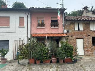 Casa indipendente in vendita a chignolo po via de massari