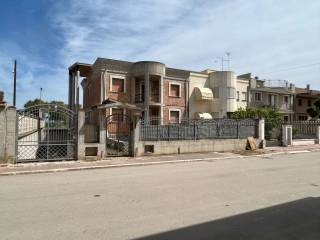 Villa a schiera in vendita a trinitapoli via canne