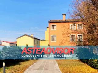 Villa all'asta a lonigo via preon, 9/a