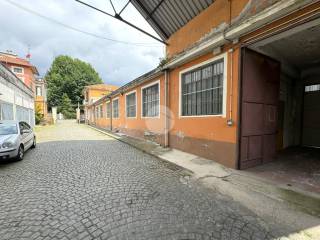 Capannone industriale in vendita a biella via pietro bora, 5