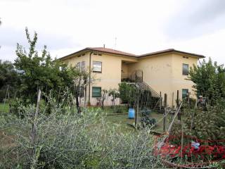 Villa a schiera in vendita a capannori via dei biccelli,, 85