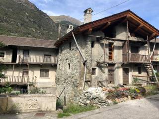 Chalet in in vendita da privato a châtillon frazione la tour, 13