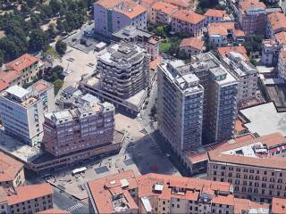 Garage in vendita a livorno 