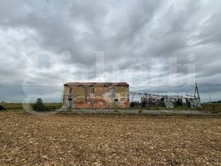 Rustico in vendita a cavarzere località san gaetano, 00