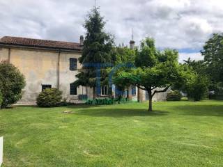 Villa in vendita a san pietro in cerro strada provinciale 20