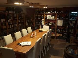 Enoteca/wine bar in in vendita da privato a roma piazzale della posta, 3