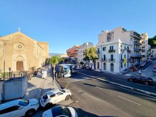 Appartamento in vendita a messina via fratelli bandiera, 1