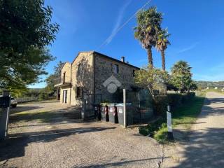 Casa indipendente in vendita a orvieto ponte giulio, 25