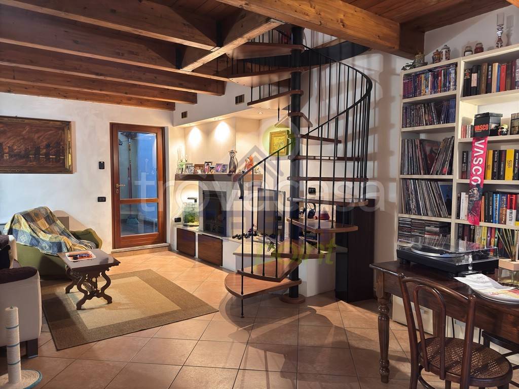 immagine annuncio 2 di 15