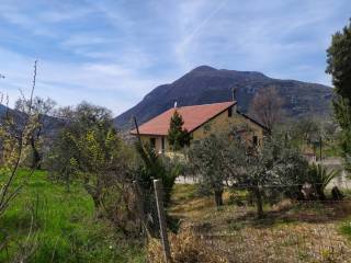 Villa in vendita a cerreto sannita contrada cesine di sotto