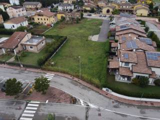 Terreno residenziale in vendita a san giorgio bigarello via trebbia