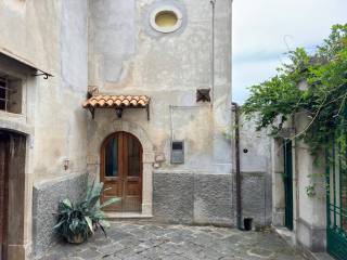 Casa indipendente in vendita a zungoli via carcere, 10