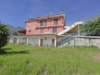 Villa in vendita a cava de' tirreni via gioacchino trezza, 22