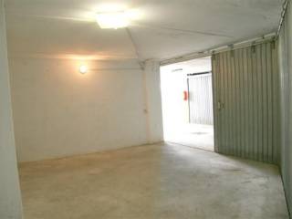 Garage in affitto a clusone via pavia, 11