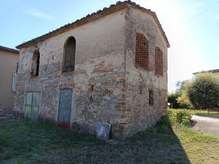 Rustico in vendita a pistoia 