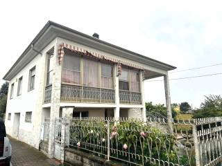 Villa in vendita a casale monferrato frazione popolo cantone chiesa, 108d