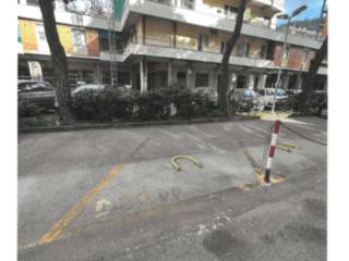 Posto auto in vendita a genova via luigi gherzi